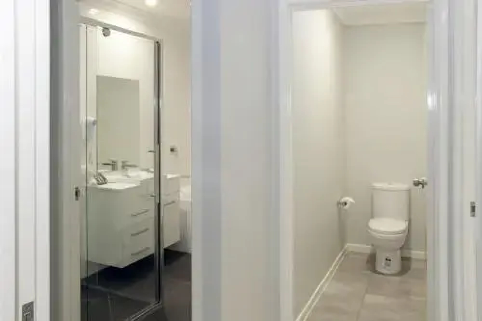 Cooktown Harbour View Luxury Apartments