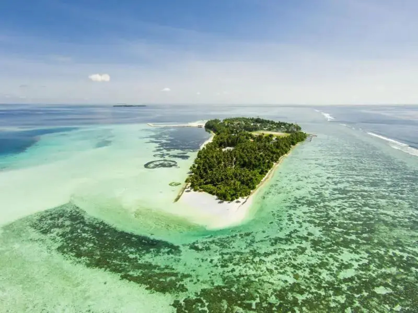 Magoodhoo Inn