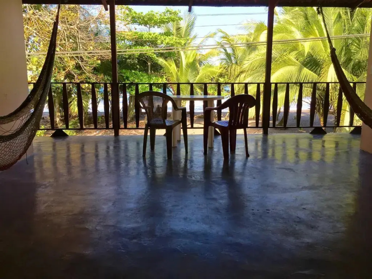 Paisajes del Tortuguero (On The Beach and Town Center)