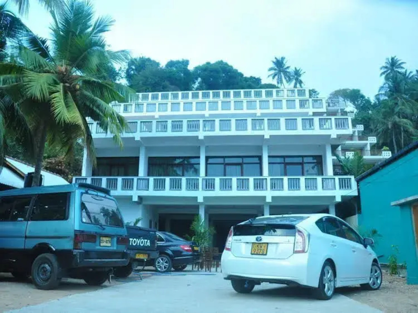 Sea Breeze Hotel