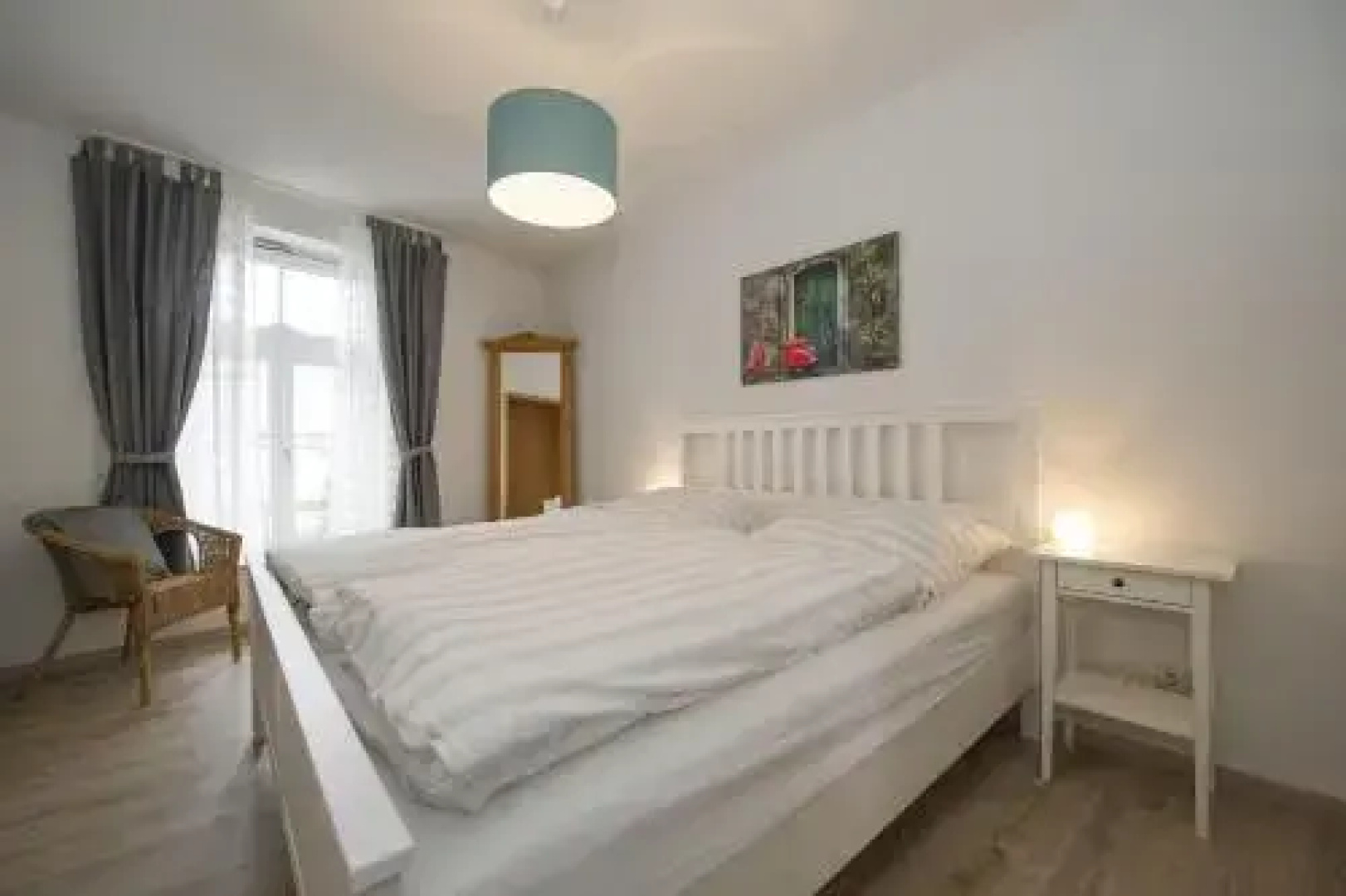 Villa Minna - Ferienwohnung 3 mit Balkon