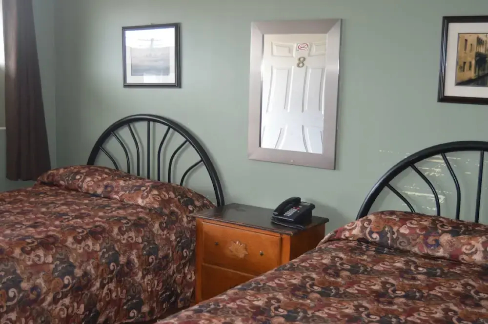Modern Motel