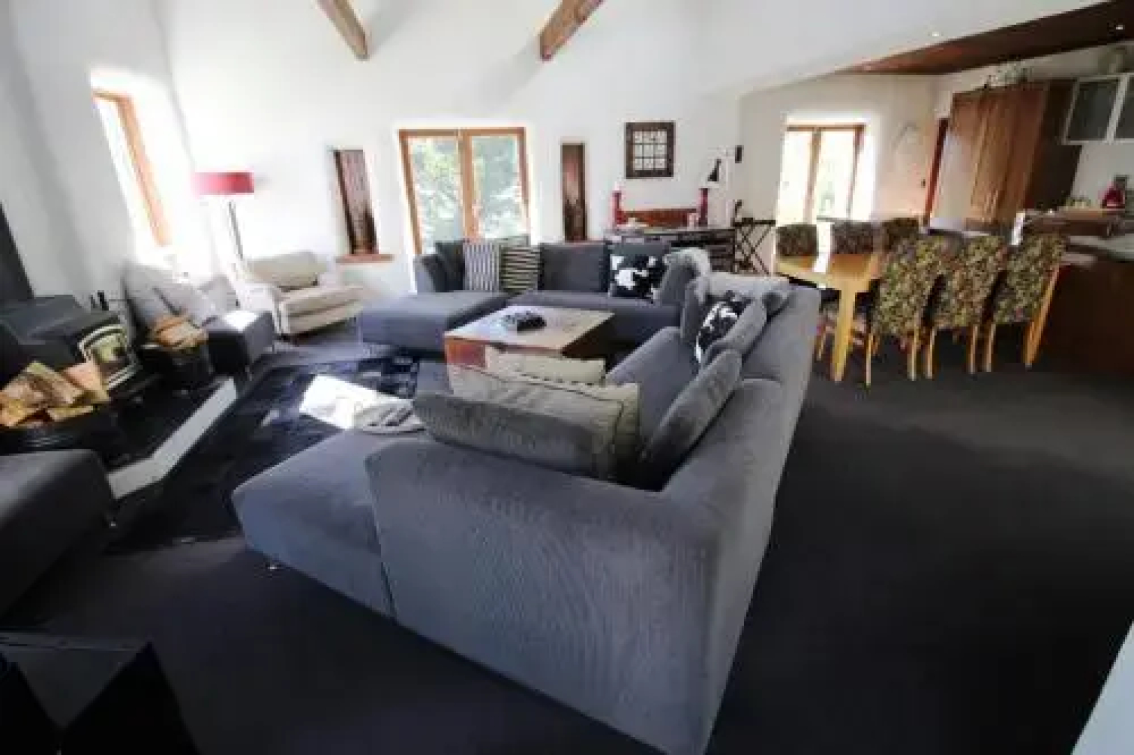 The Paddock Straw Bale Luxury Holiday House