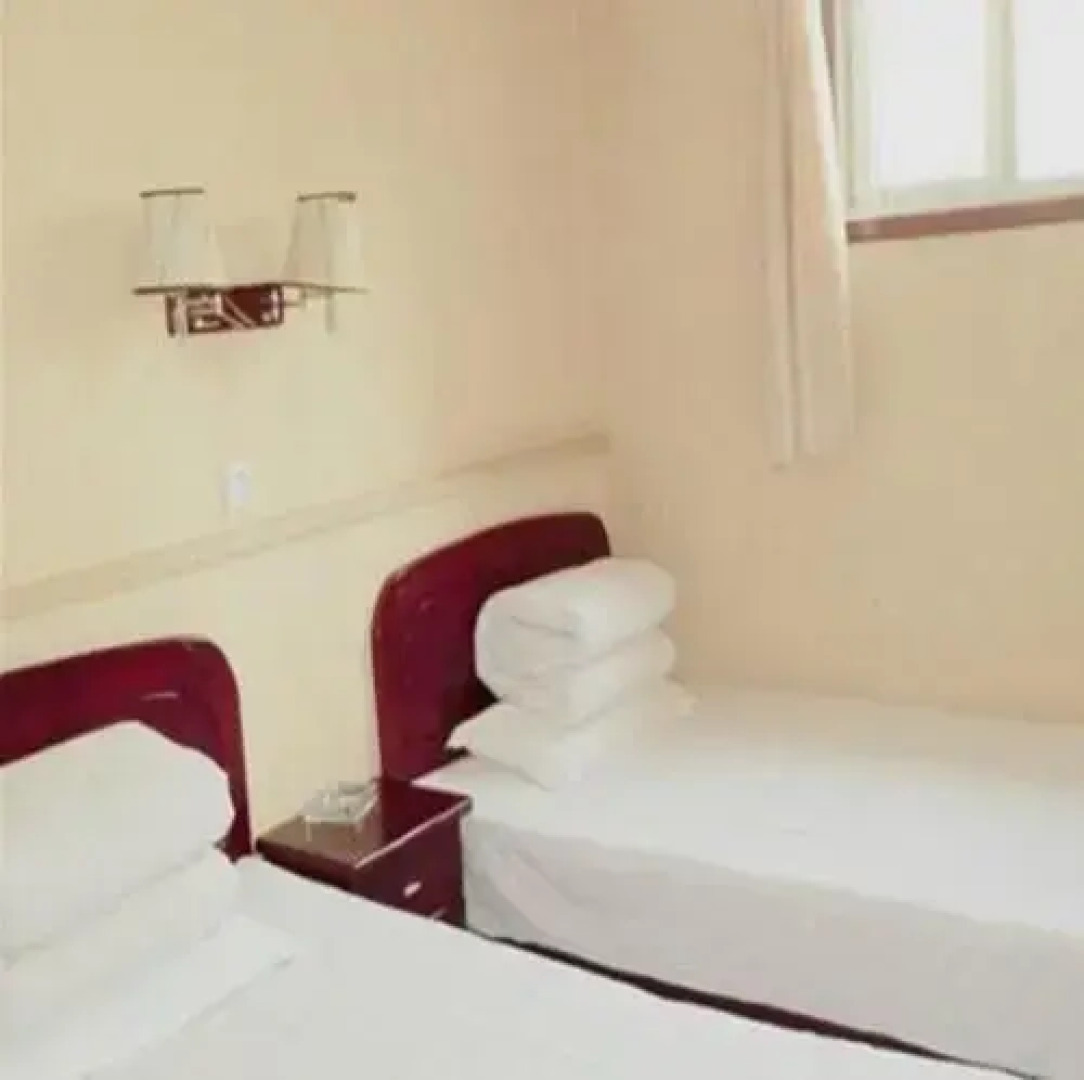 Chifeng Tianfu Youth Hostel Pedestrian Street Branch