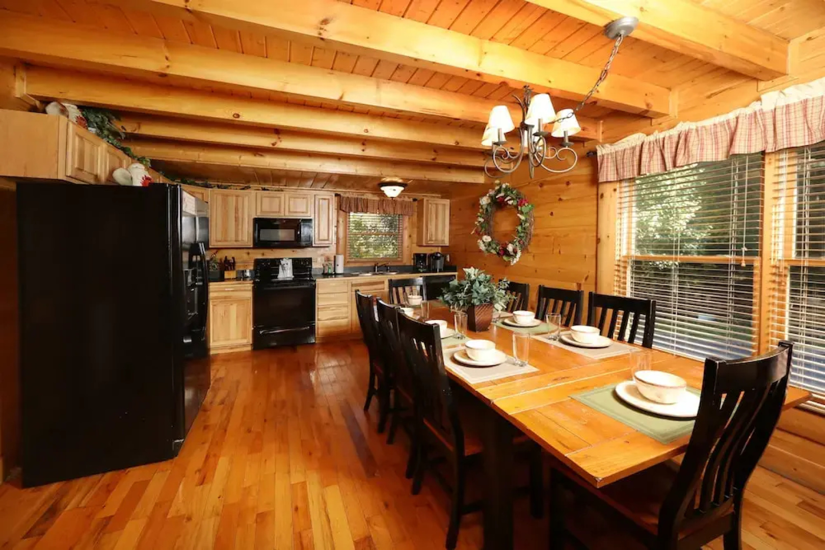 Blessed Nest - Four Bedroom Cabin