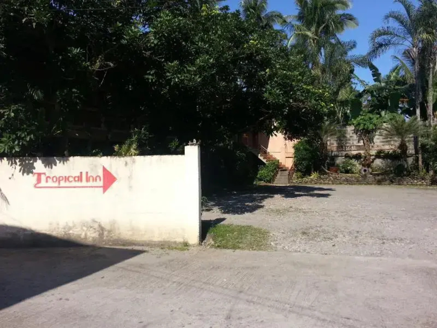 Tropical View Inn and Restaurant