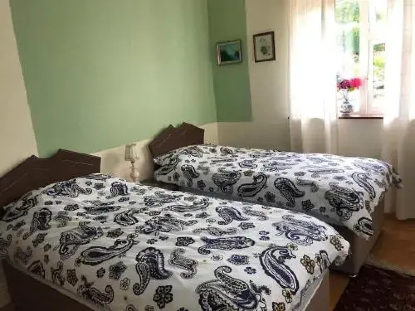 Victoria's house
