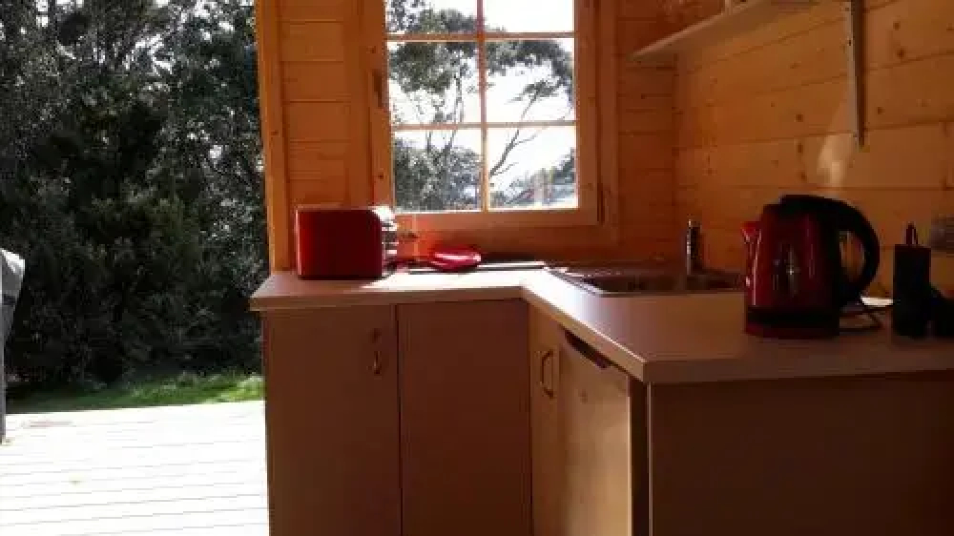 Kingfisher Cabin