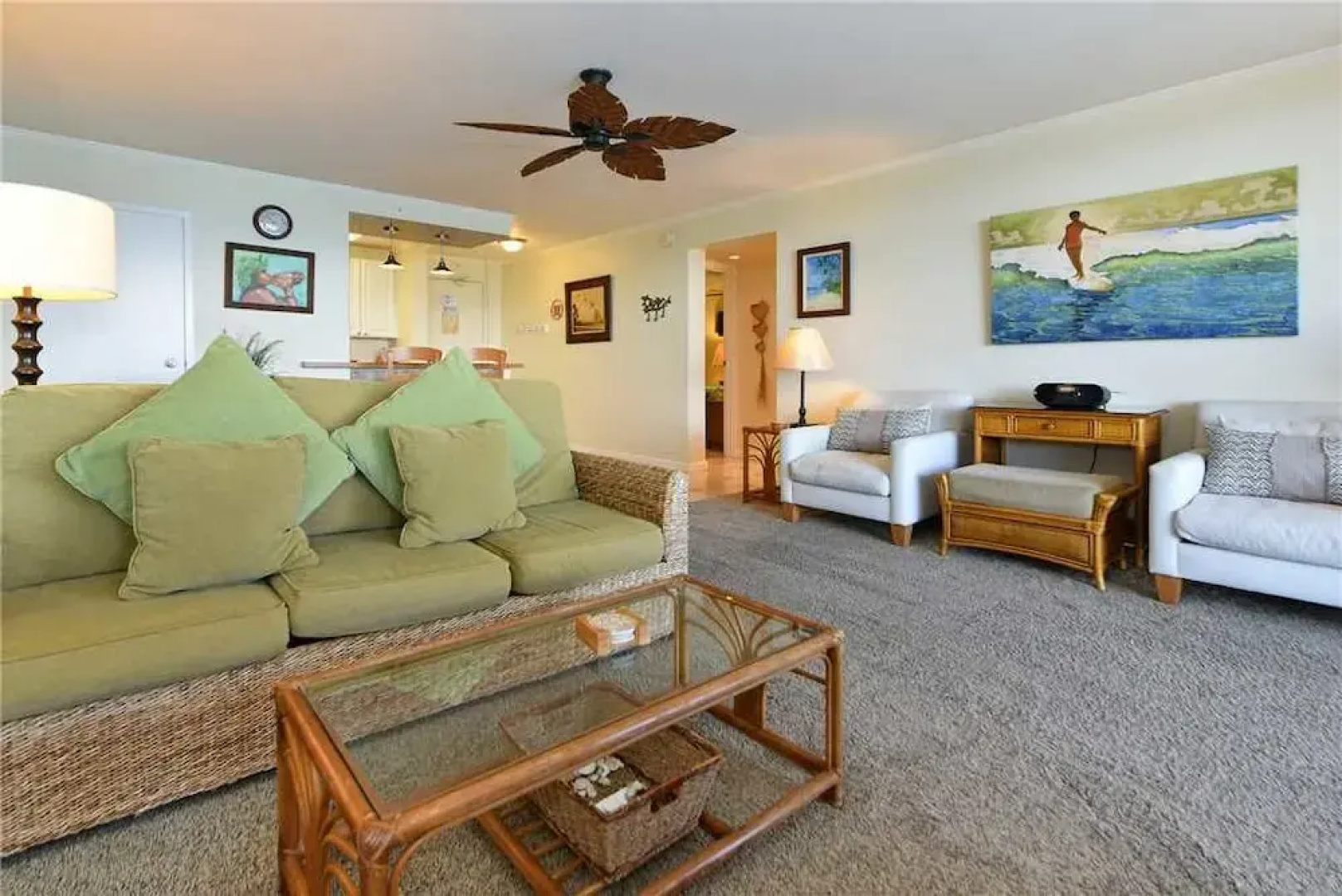 Valley Isle 809 by RedAwning