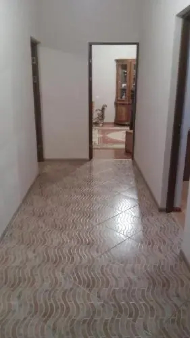 Arman B & B