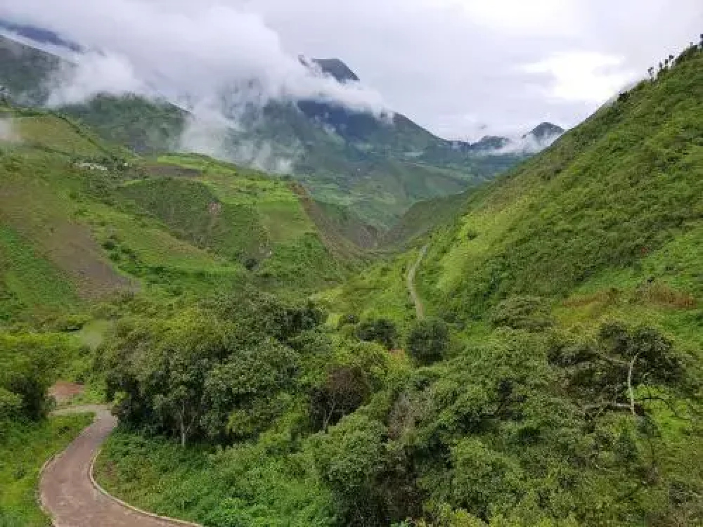 Huigra Viejo Camping Resort