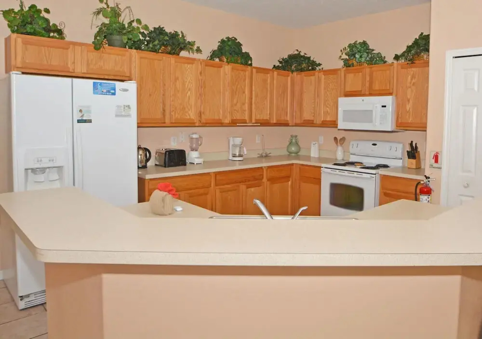 351CD Walters Retreat 5 Br villa by RedAwning