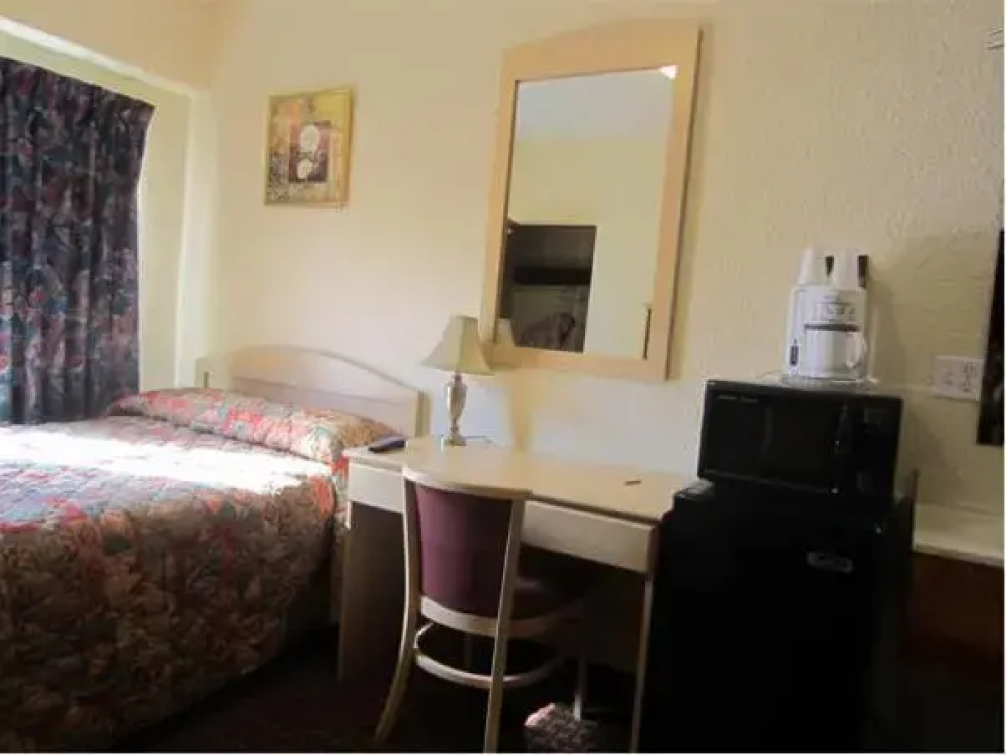 Travelers Hotel