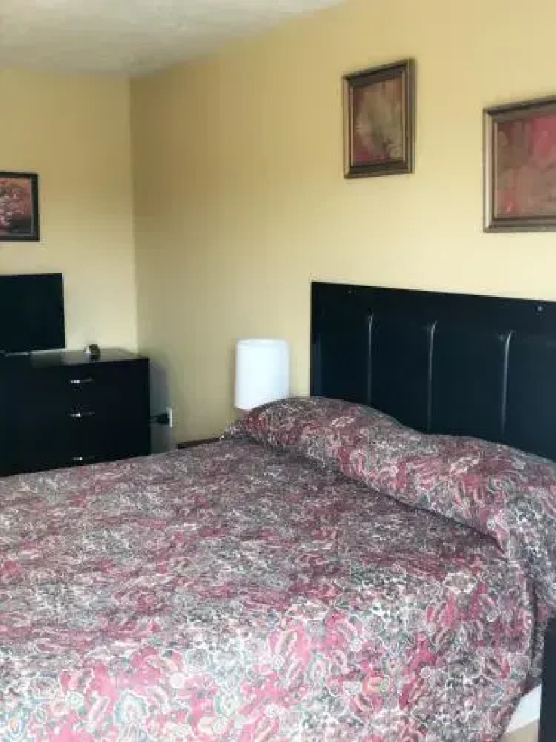 Rose Motel & Cabins