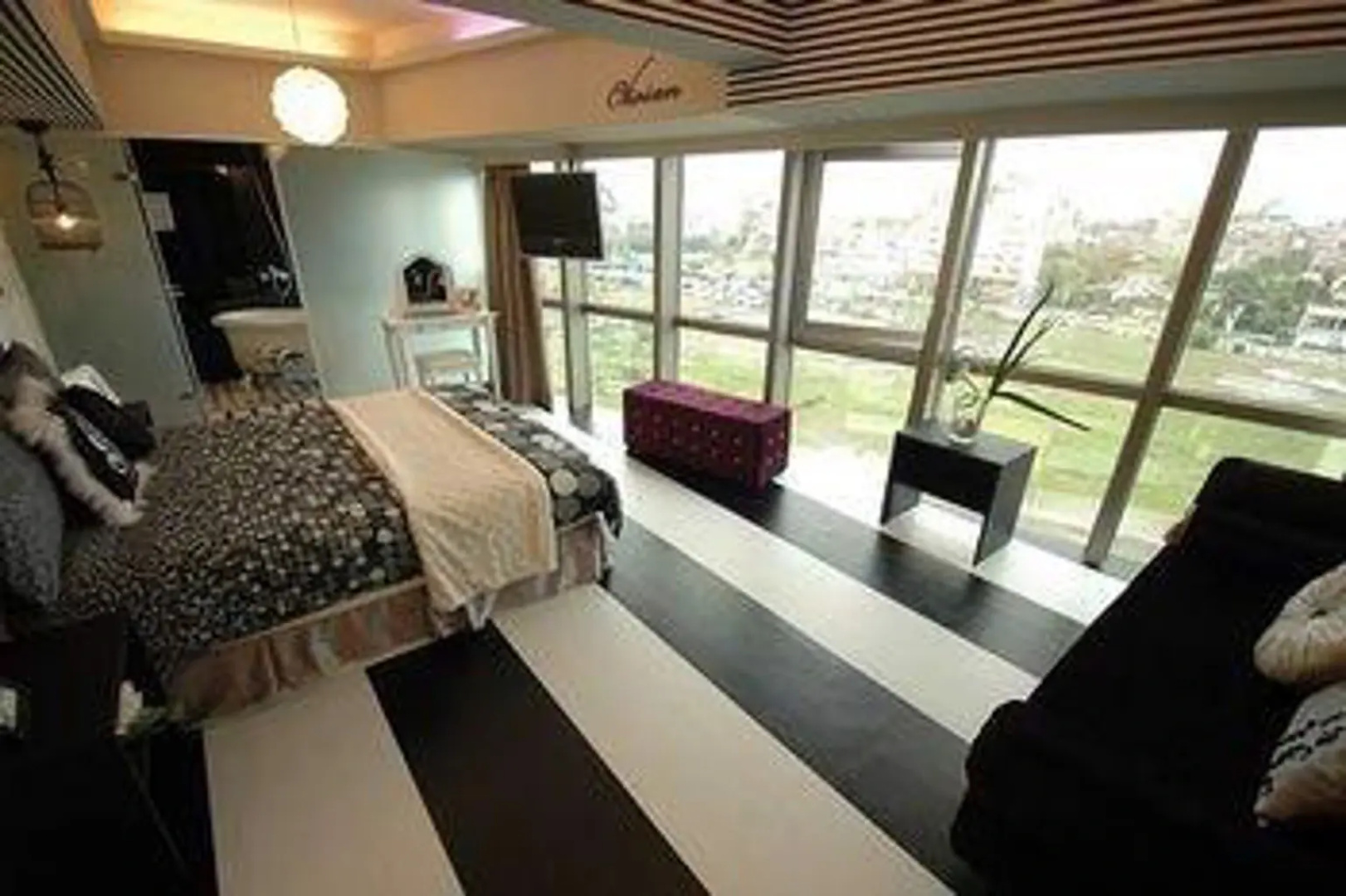 Sky Bar B&B