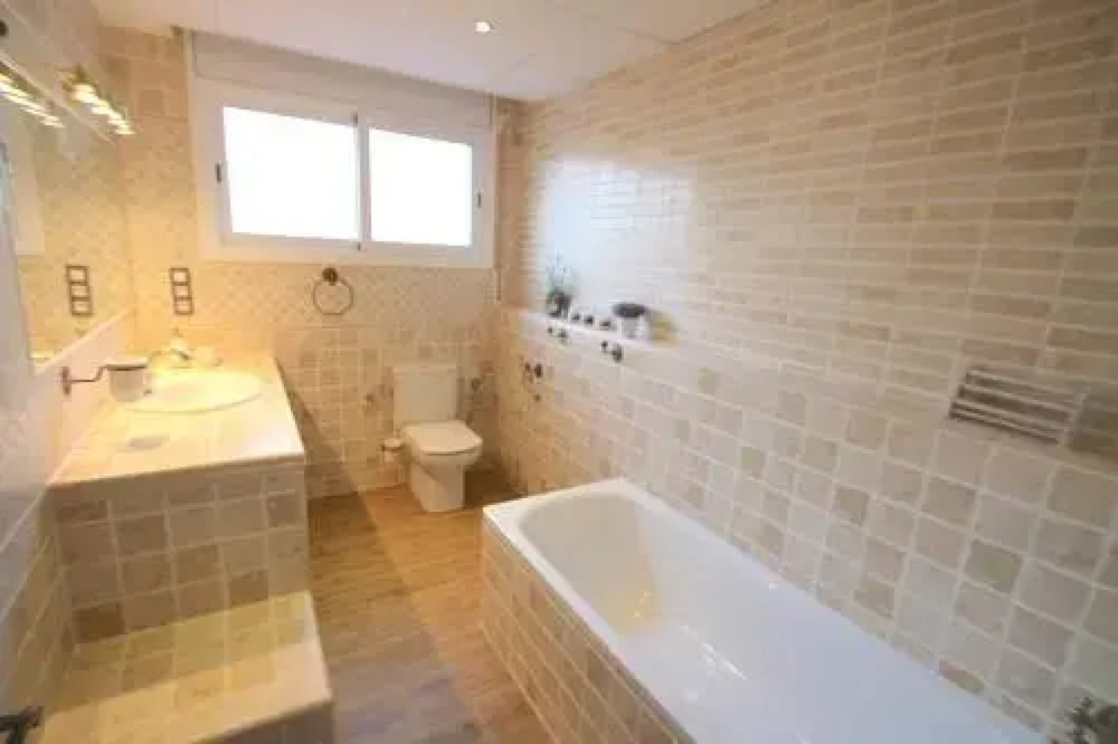 ARENDA Villa Flandes Pino Alto