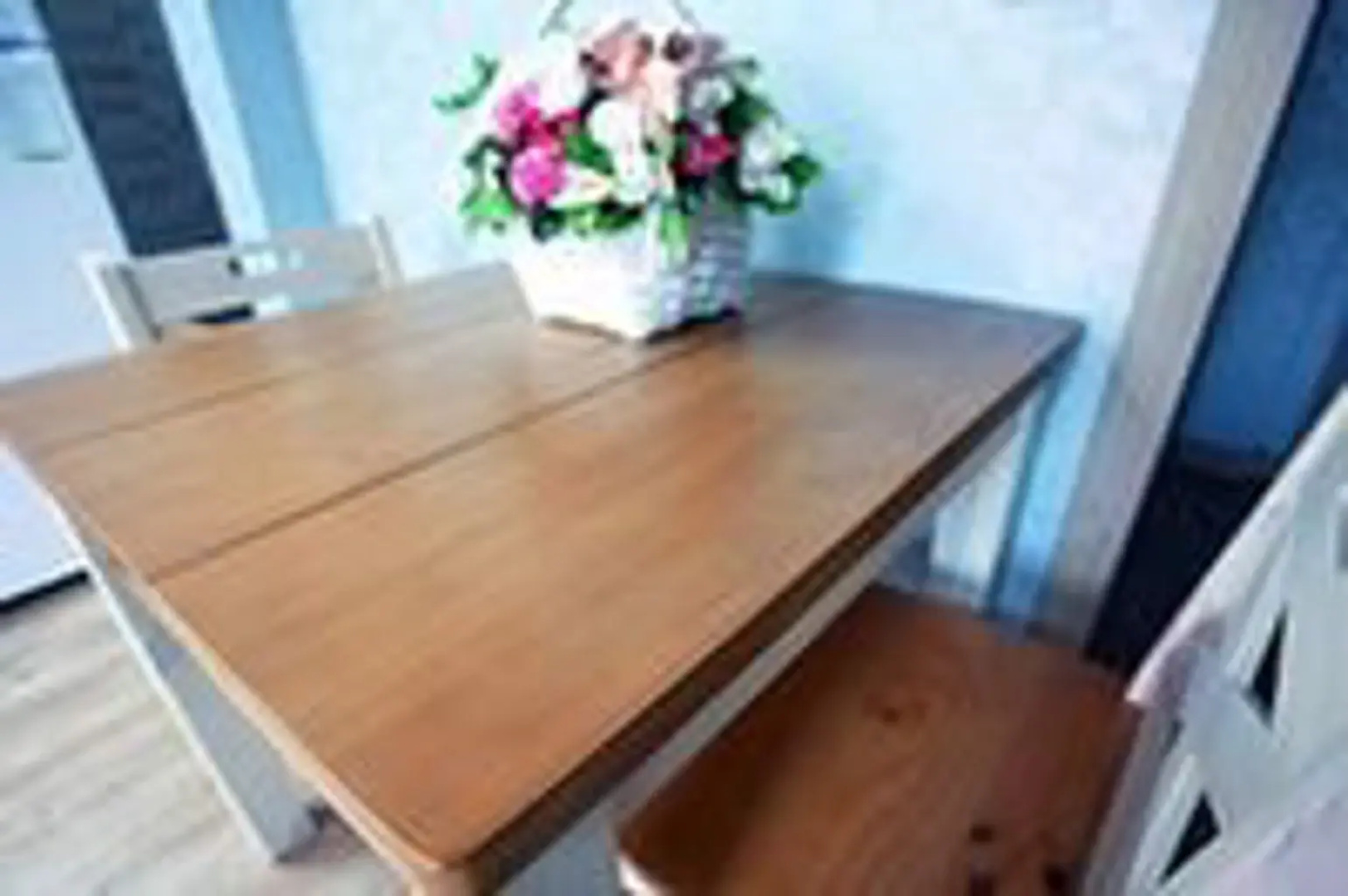 Yangyang Blue Ara Pension
