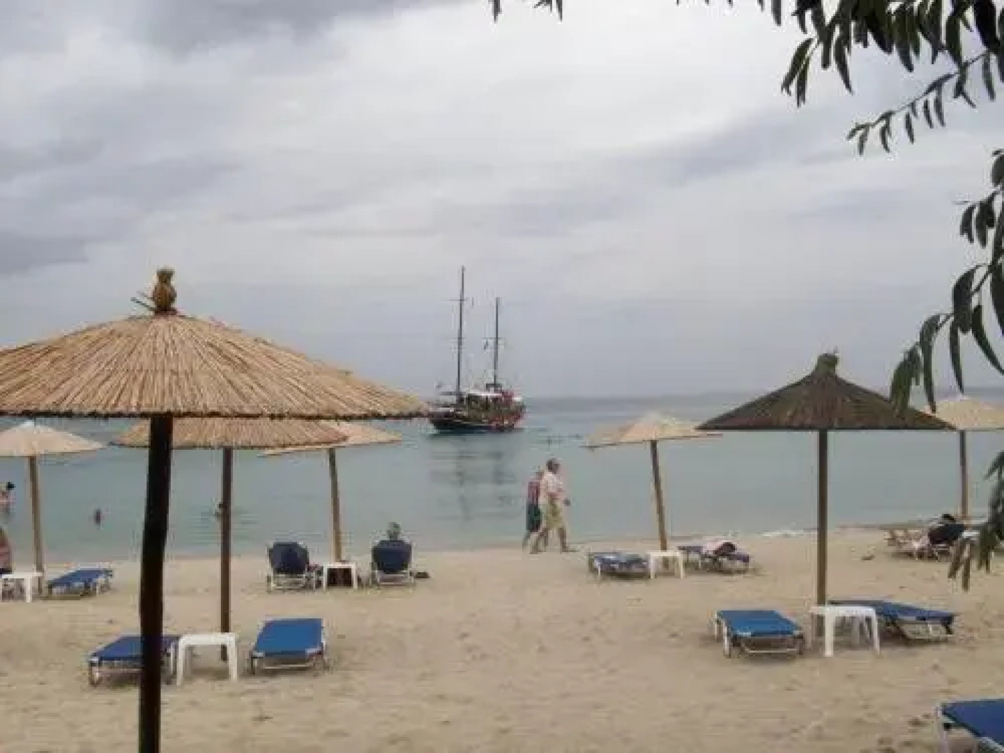 Lysistrata Bungalows