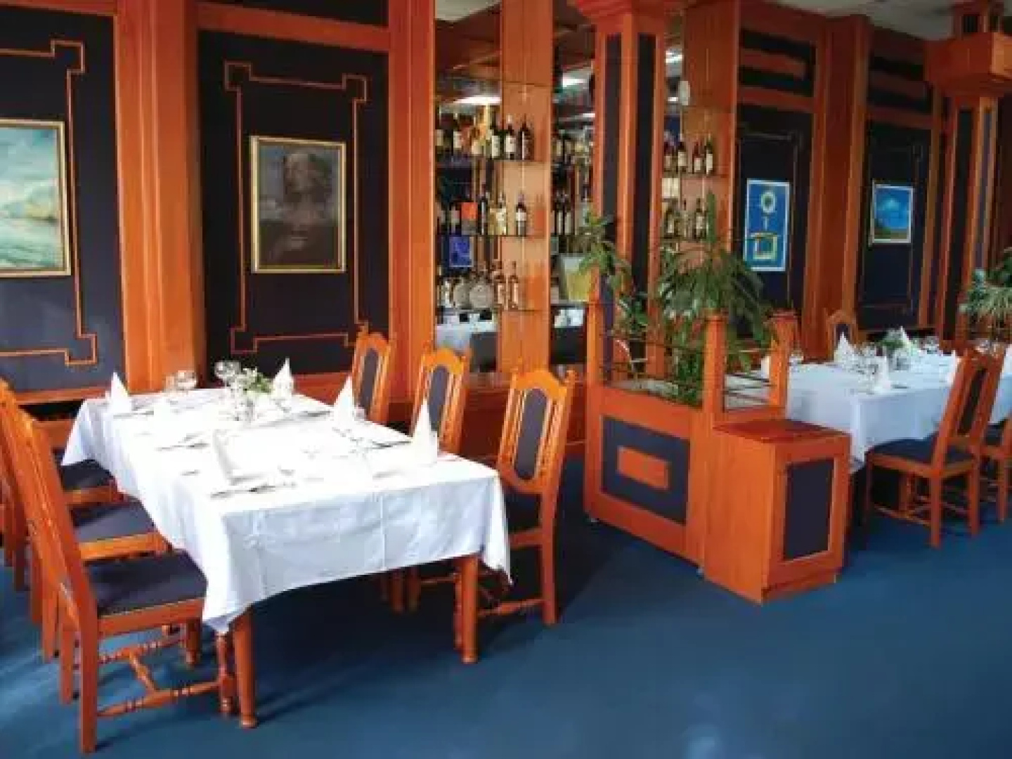 Hotel CFK