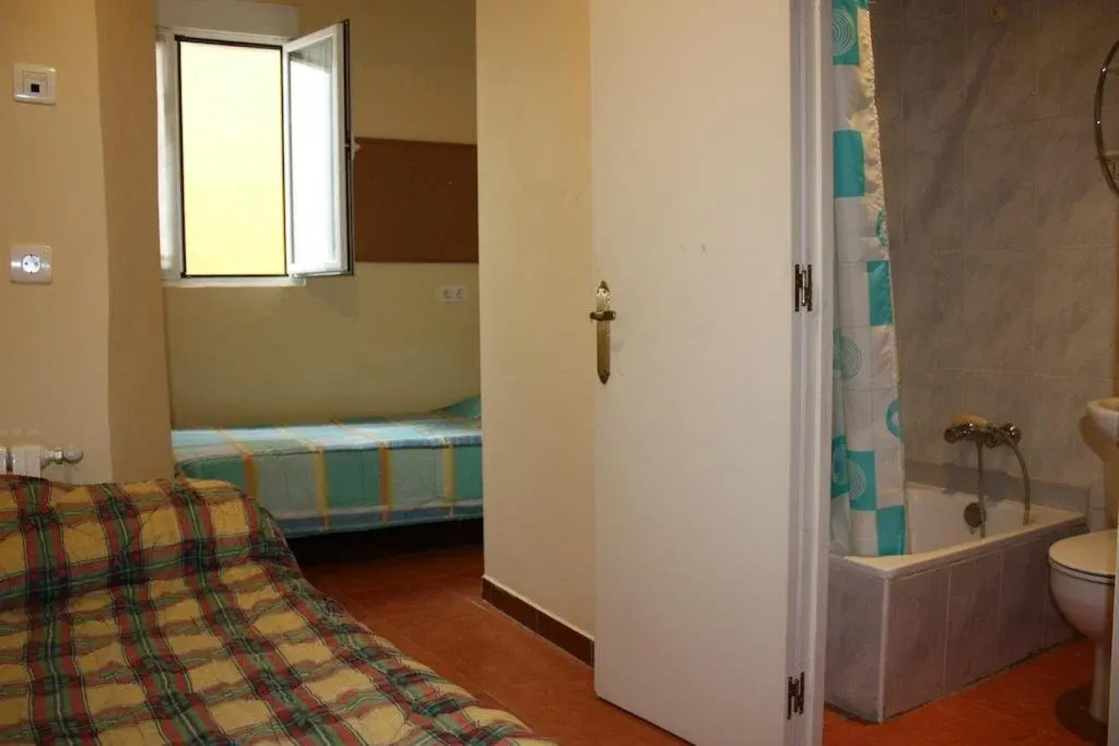 Albergue-Residencia del Camino de Santiago Unamuno León