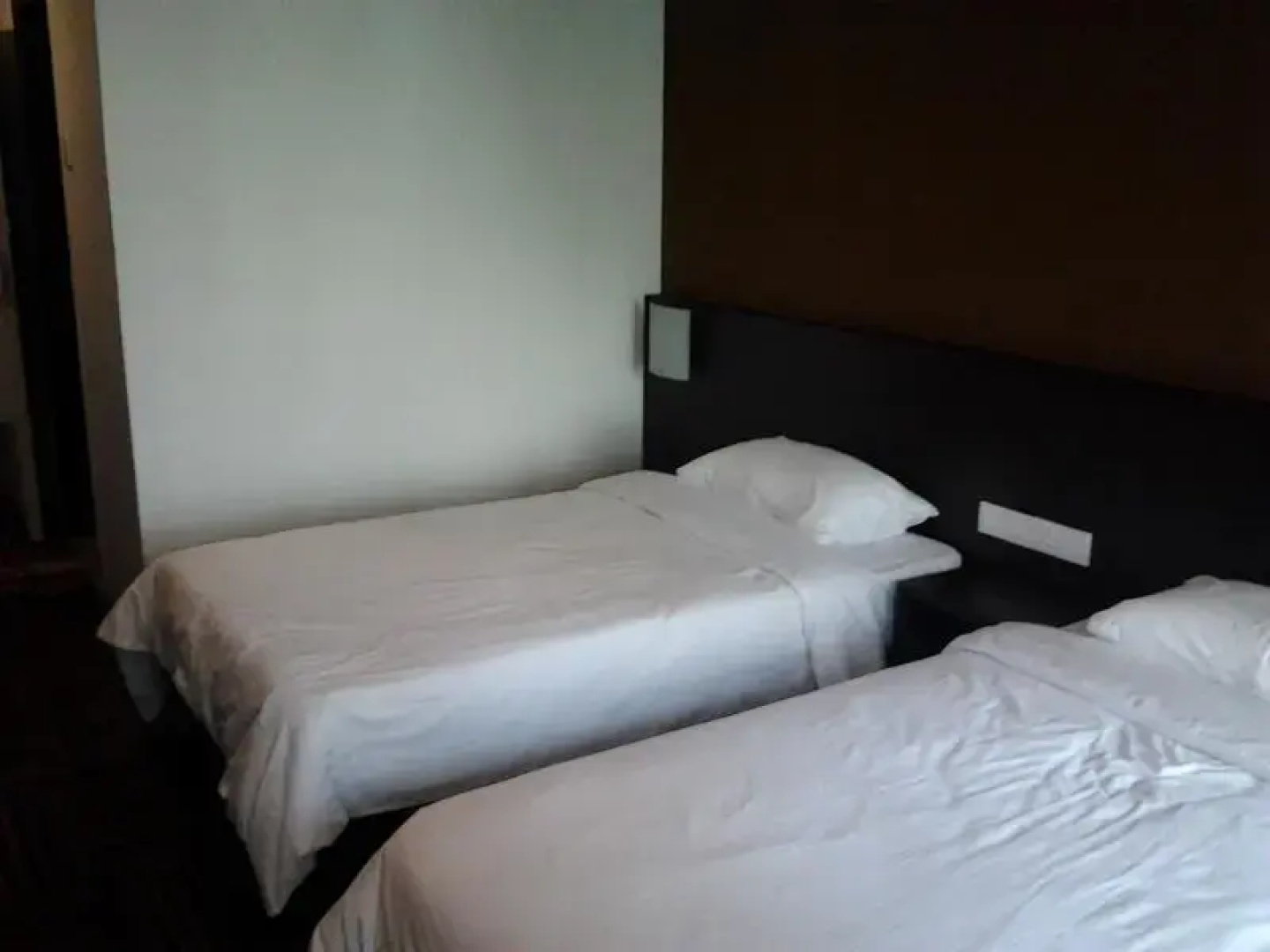 Lone Pine Resort