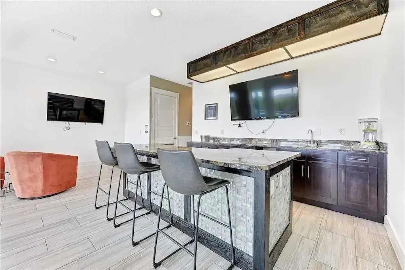 Hawks Cove - Six Bedroom Home