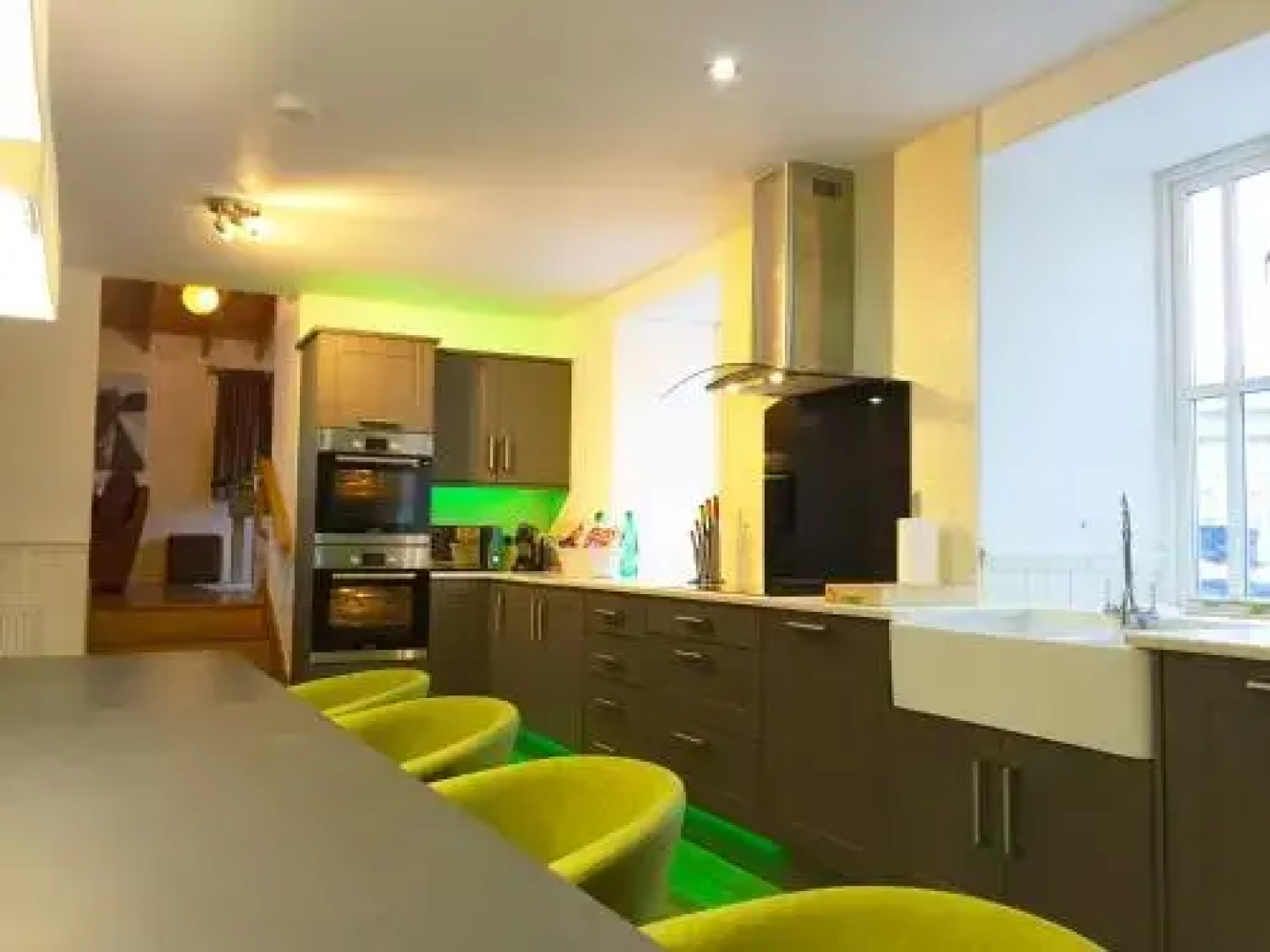 Hillview Cottage