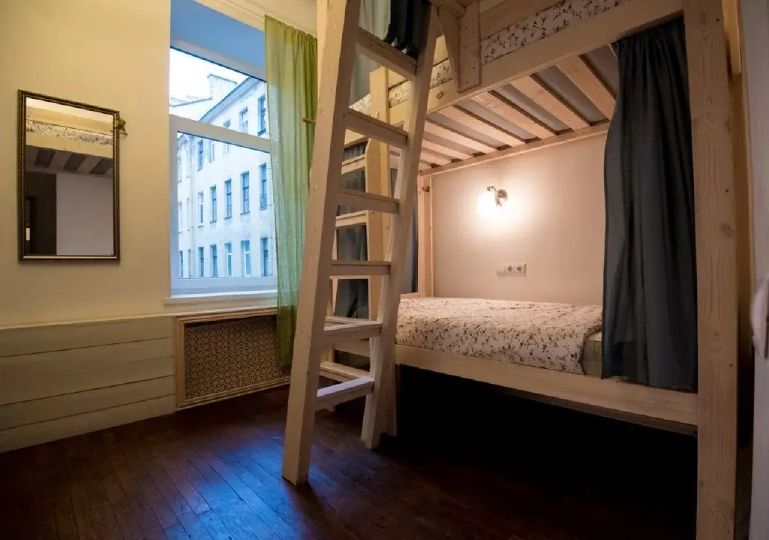 Generique Hostel