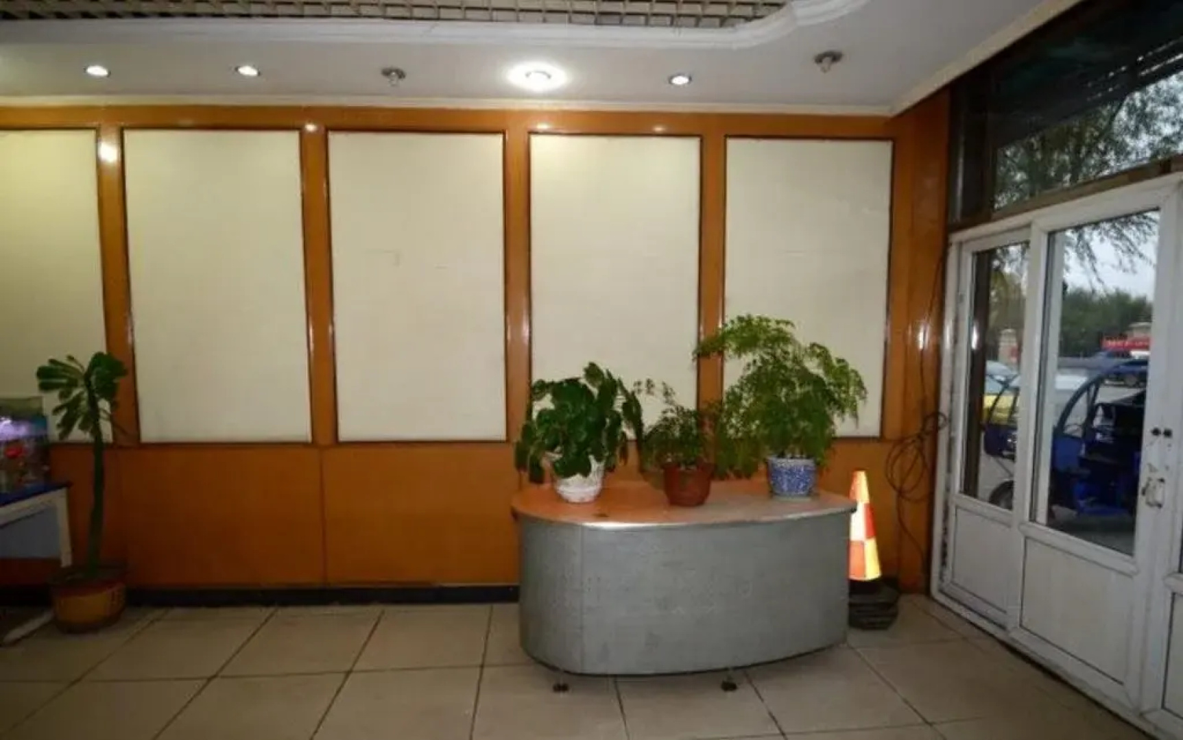 Junlan Hotel