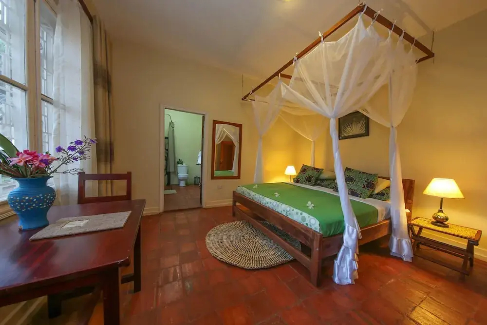 Papyrus Guest House