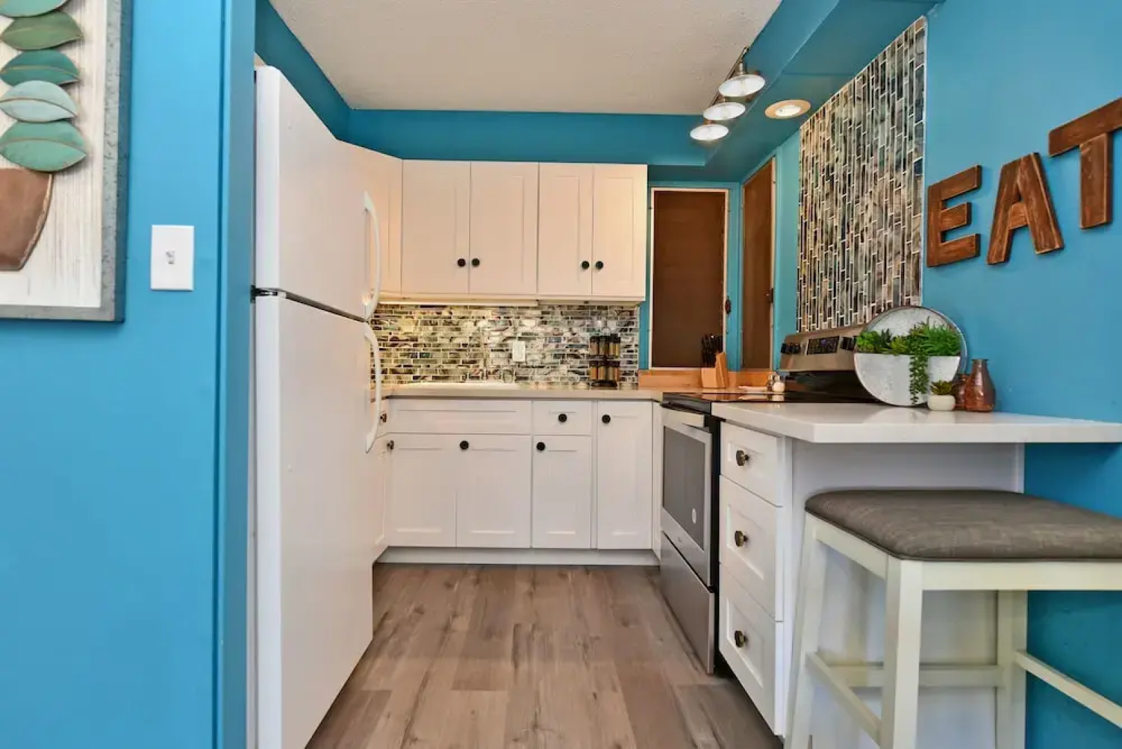 Eldorado L102 - 1 Br Condo