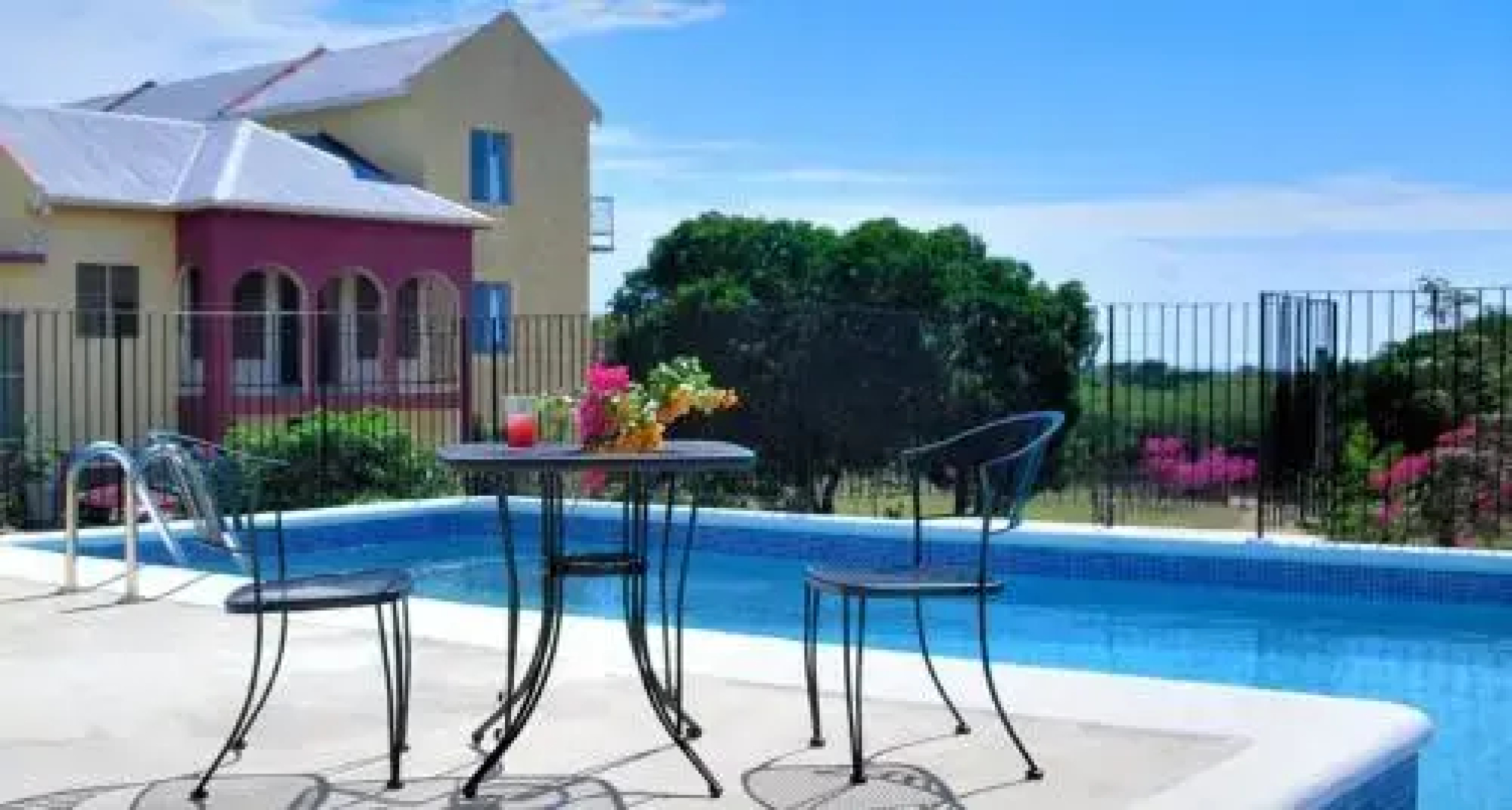 Two Seasons Guest House