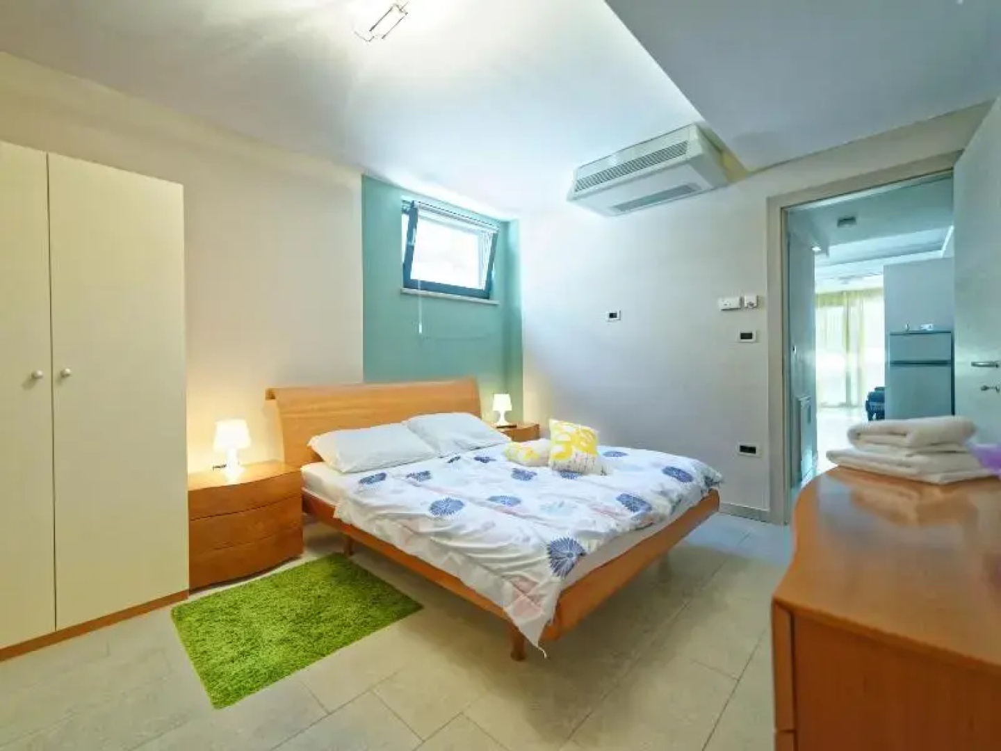 Marin - One Bedroom