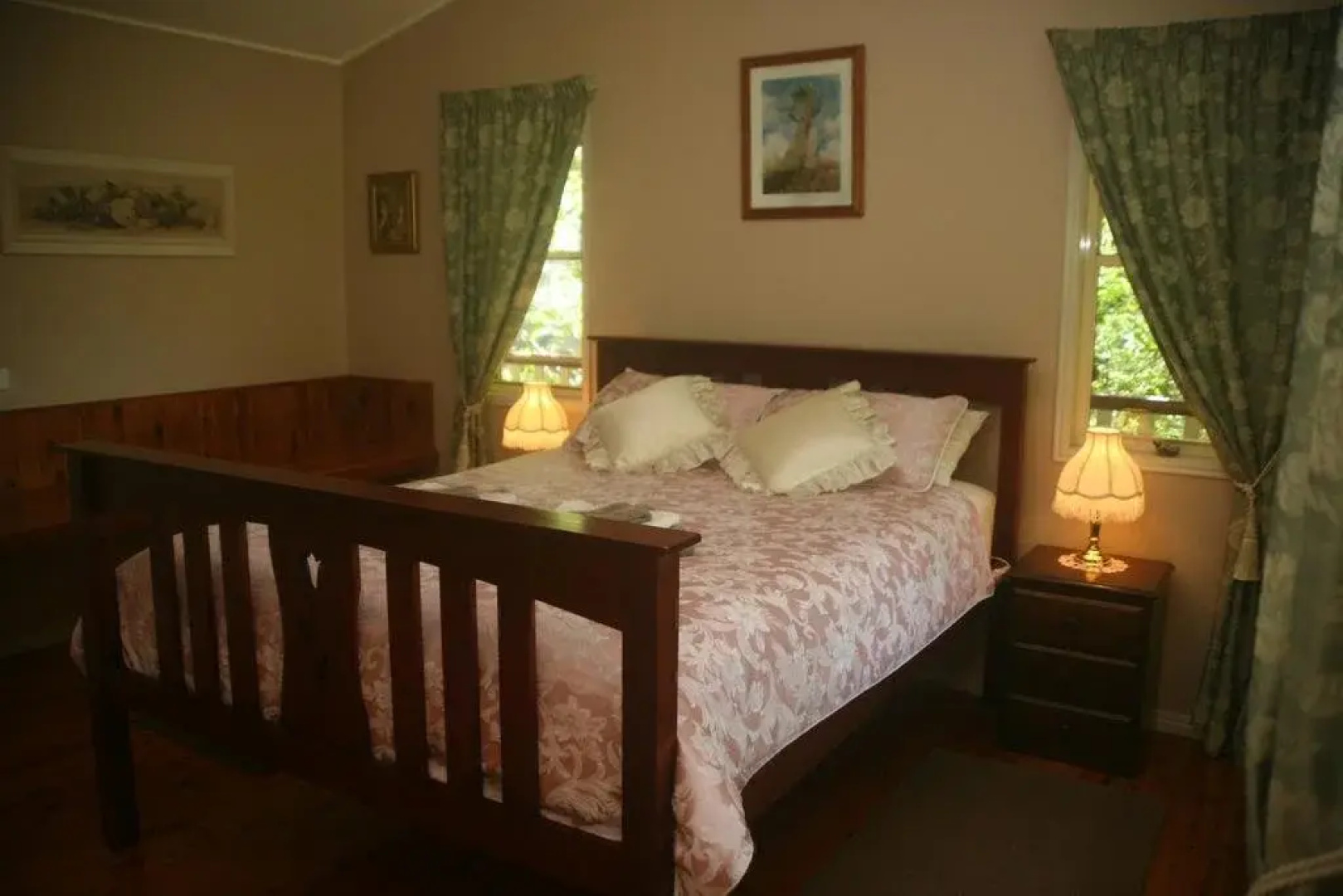 Maleny Country Cottages