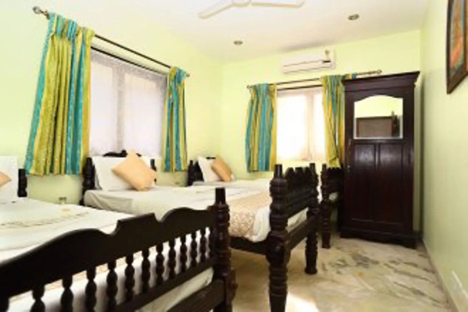Nora Spiritual Villa Siolim