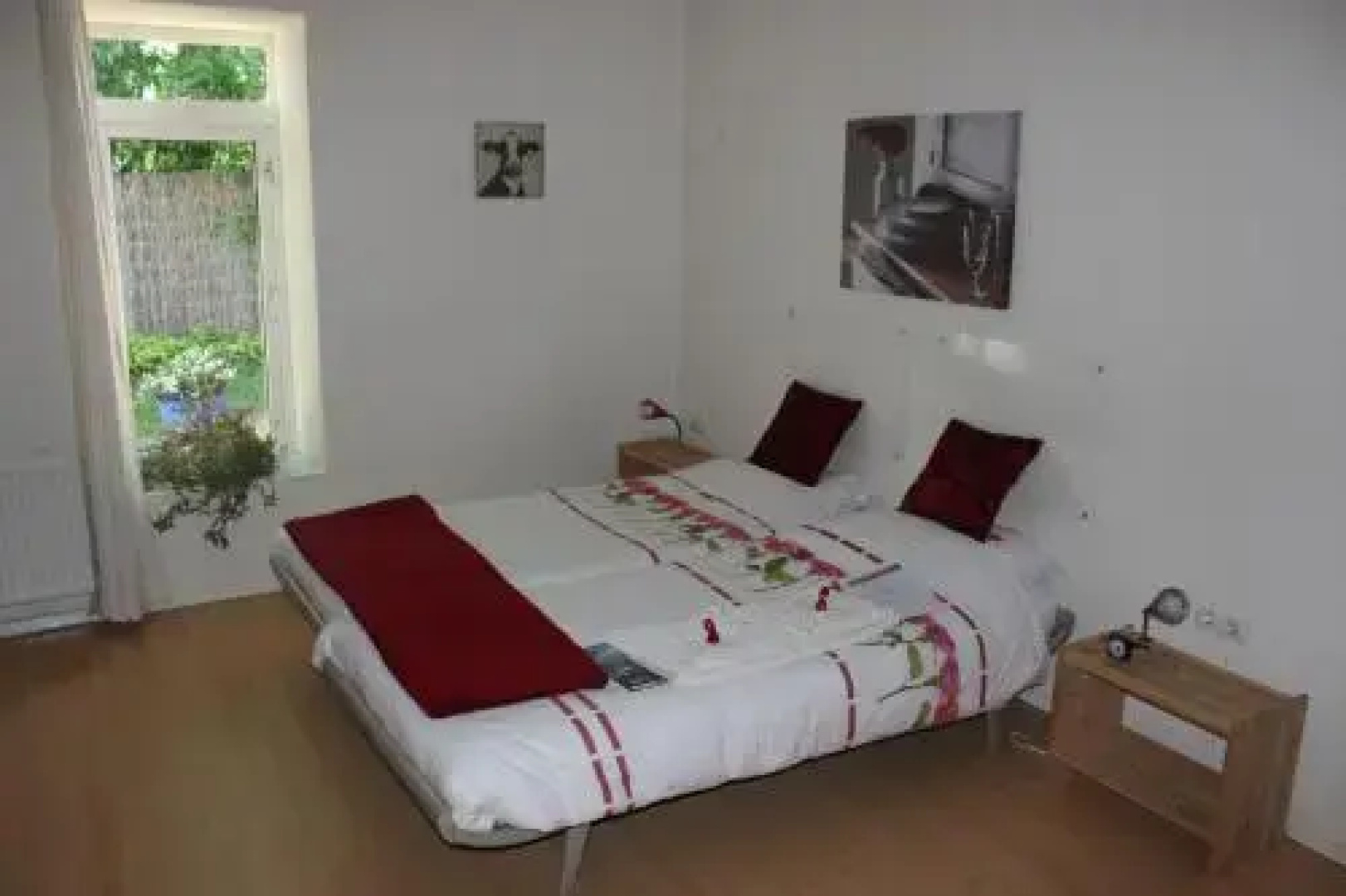 Desokkeraai - Sauna & Hottub privé appartement in schuur