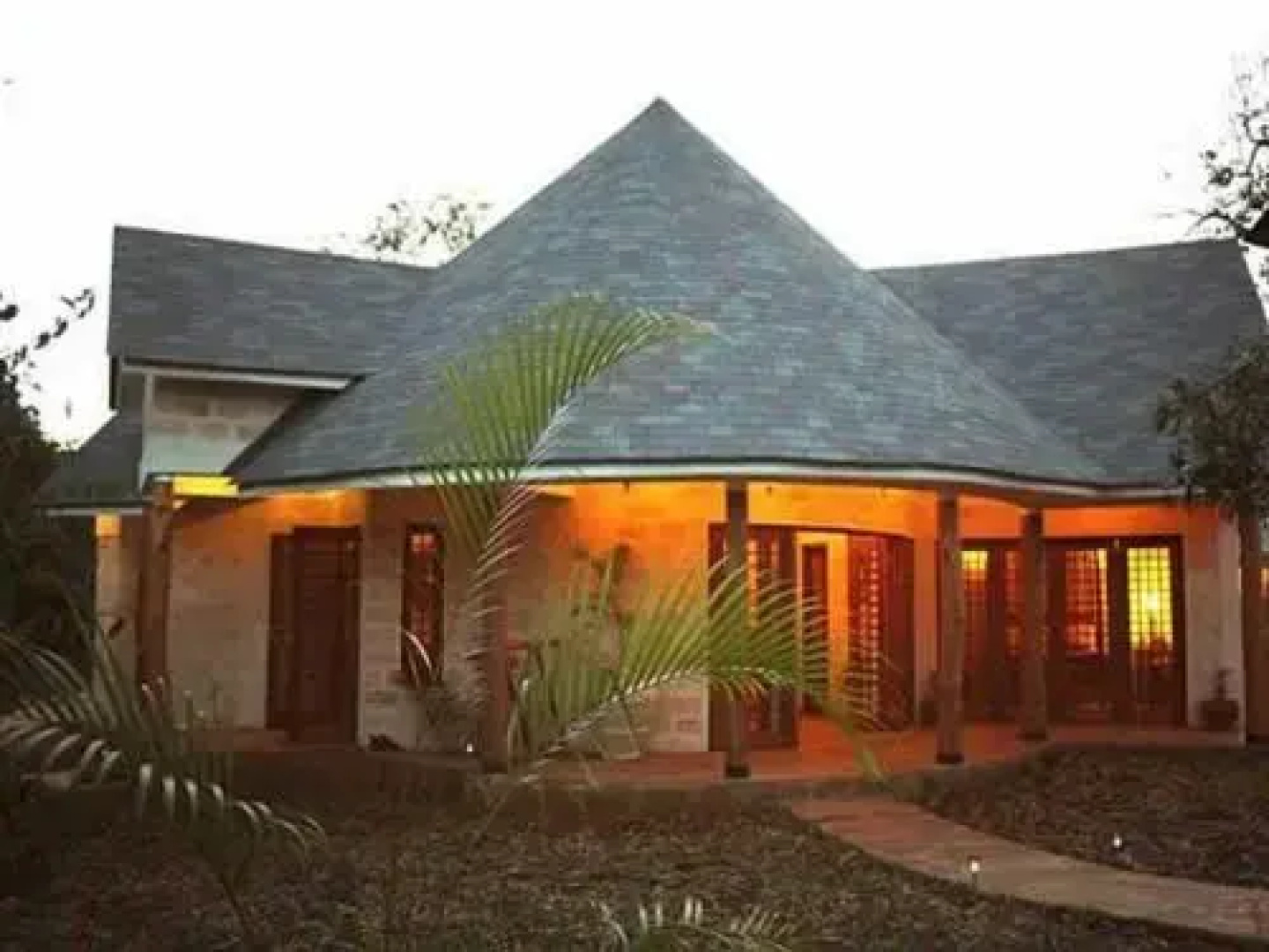 Kitu Kidogo Cottages