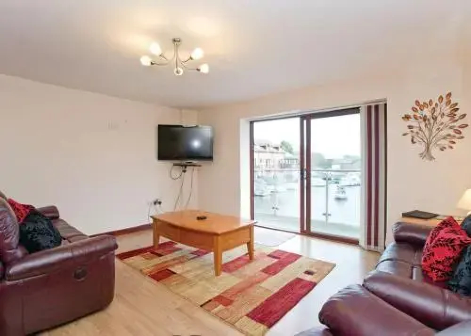 Queenshill Lodges
