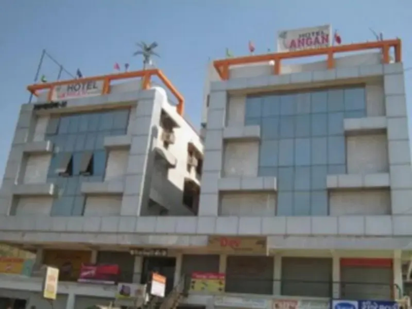 Hotel Angan Residency