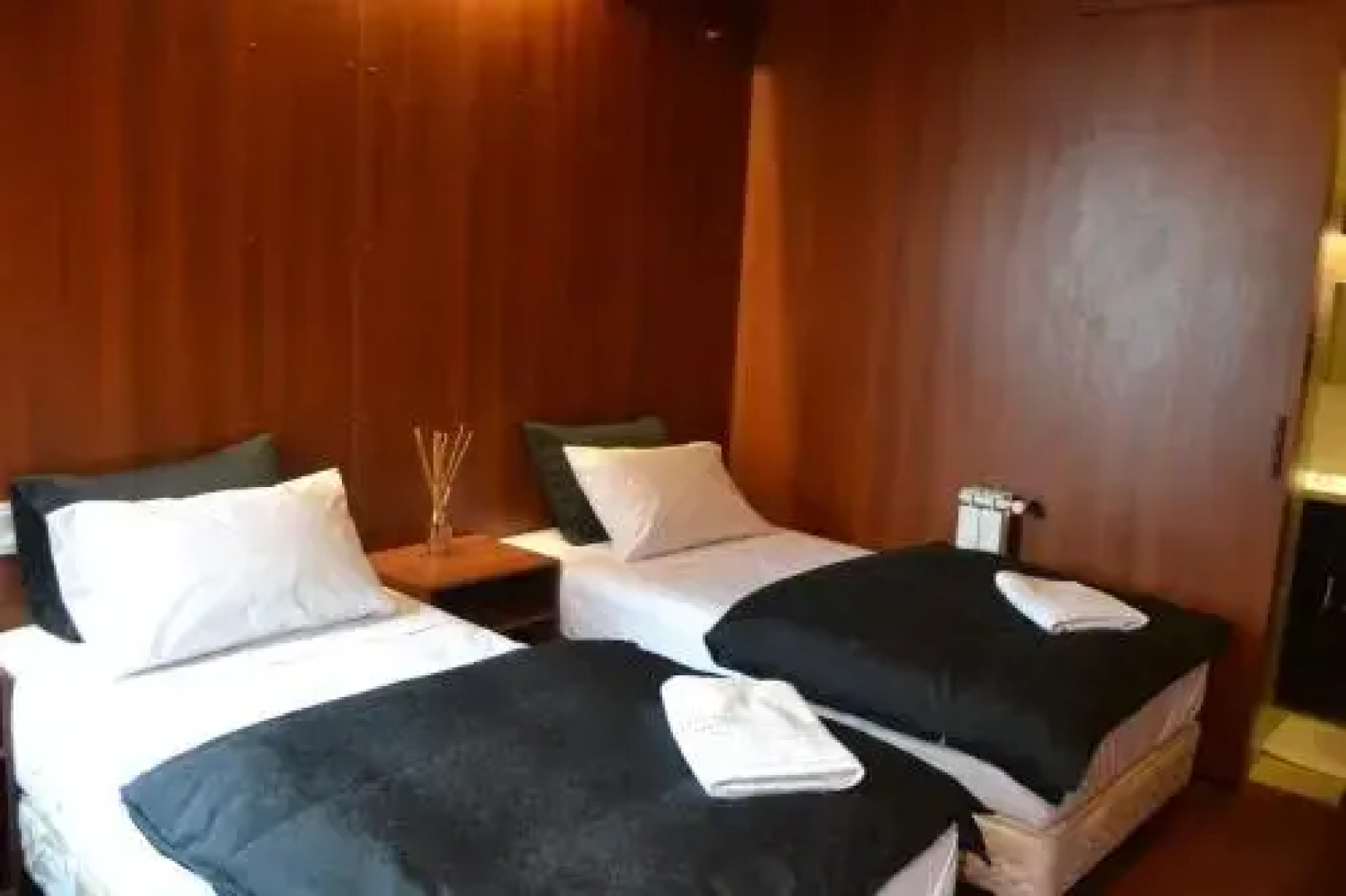 Onkel Inn Wagon Sleepbox