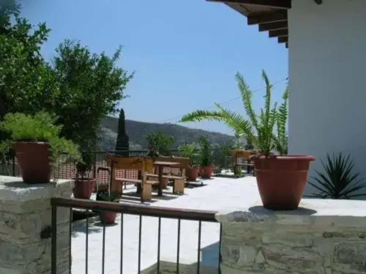 Andris House