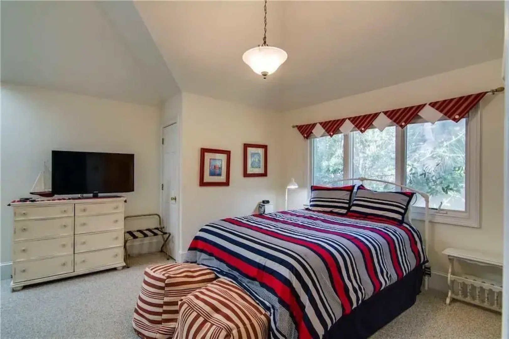 Hidden Oaks Drive 3011 by RedAwning