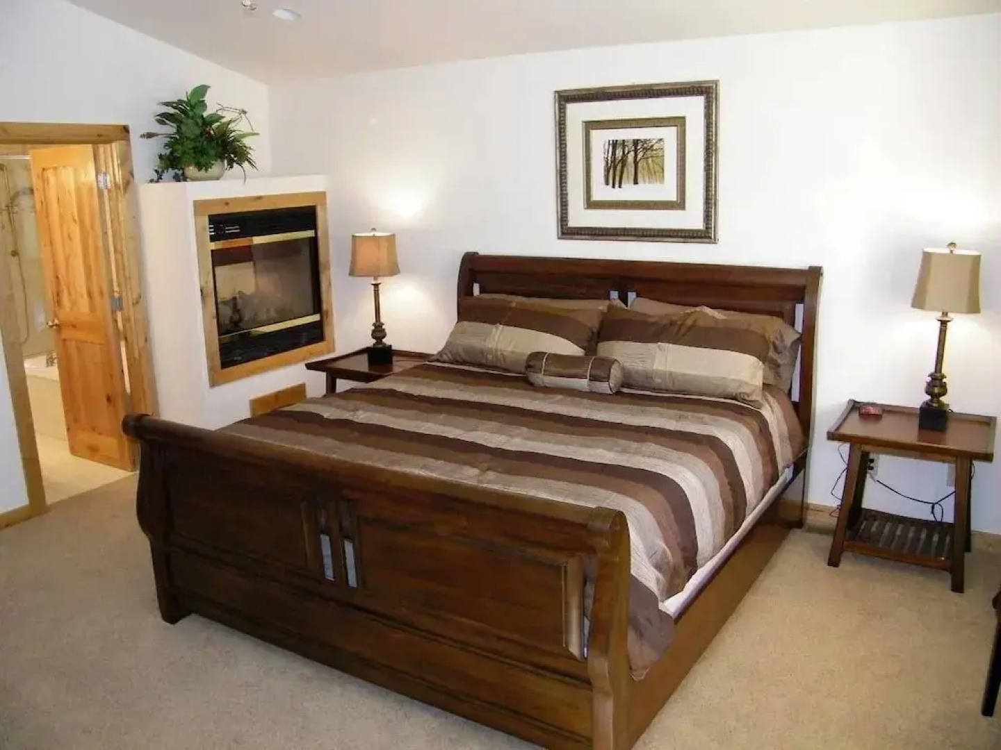 Casa Angora by Lake Tahoe Accommodations