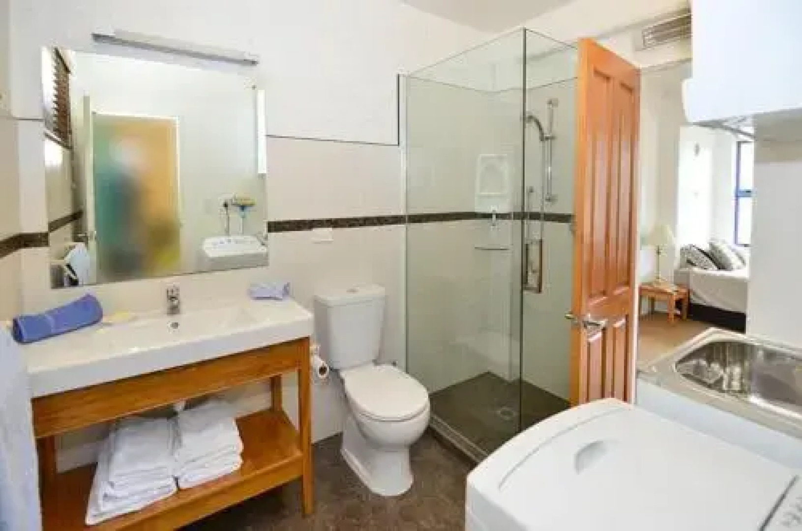 'Glanville Snuggery' - Waiwera