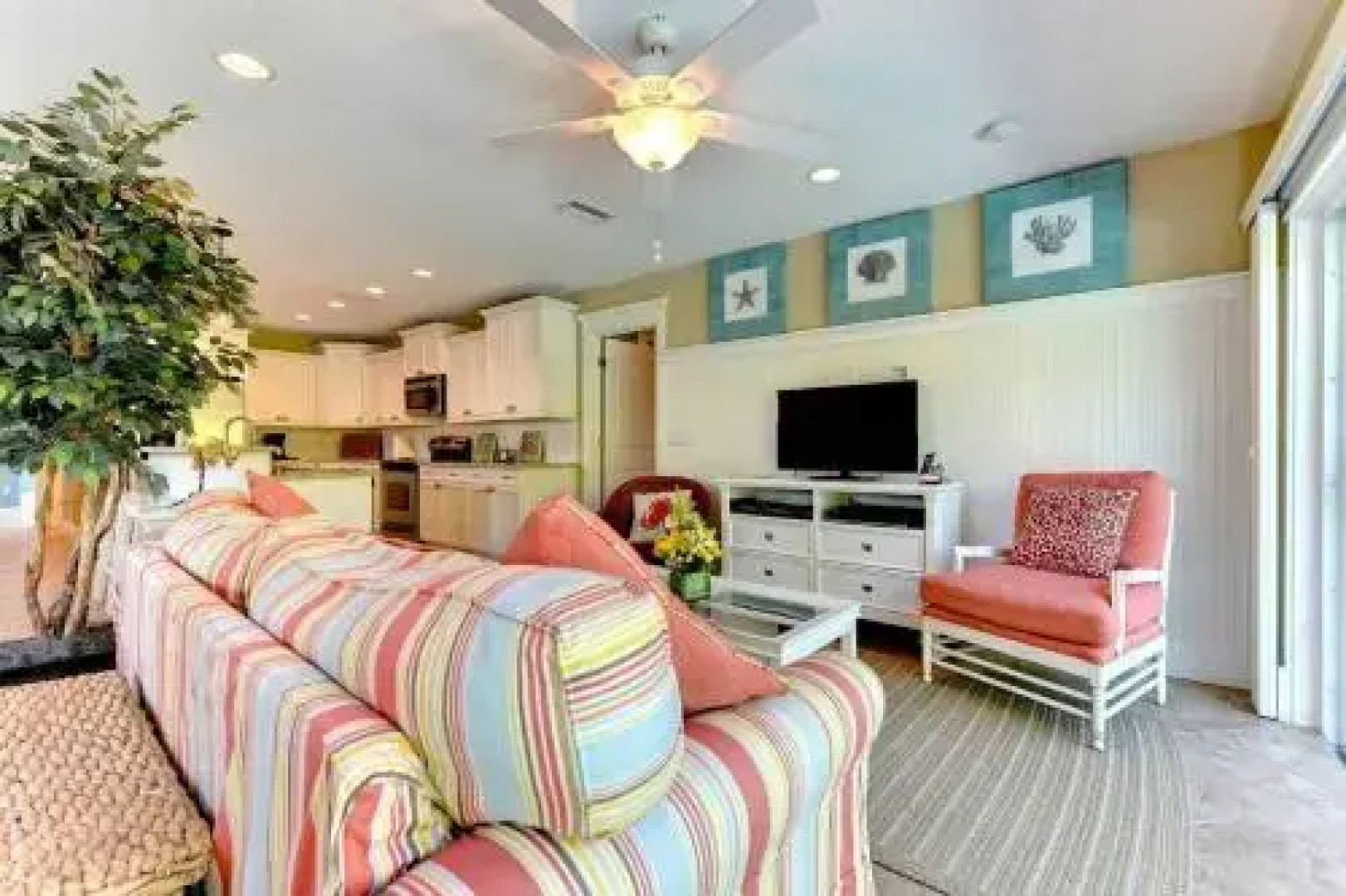 Sapphire Beach House 3 Bedroom Villa by RedAwning