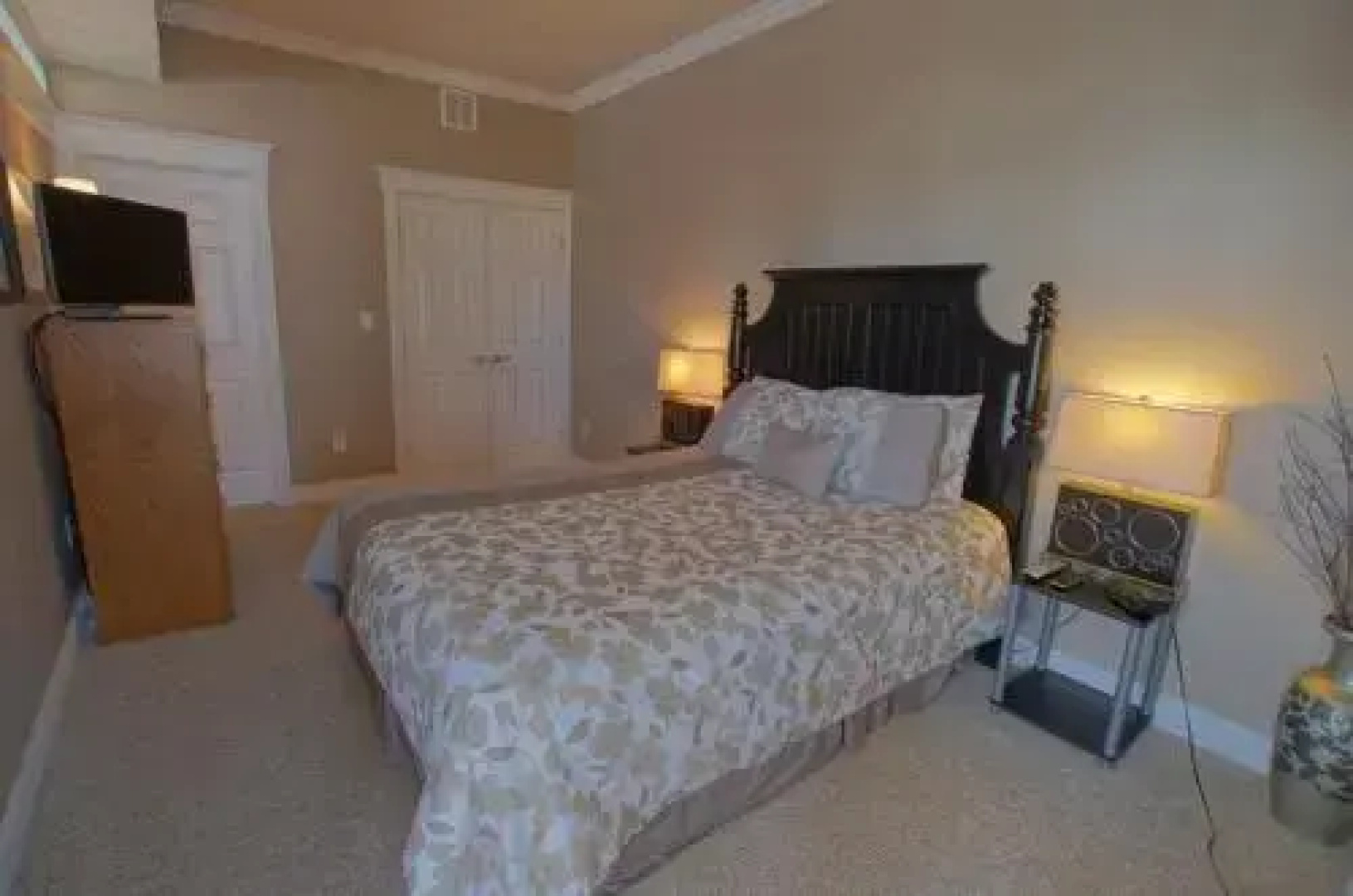 Pier Harbor #2, Condo at Saint Ignace