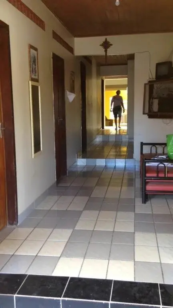 Hotel Colinas Douradas