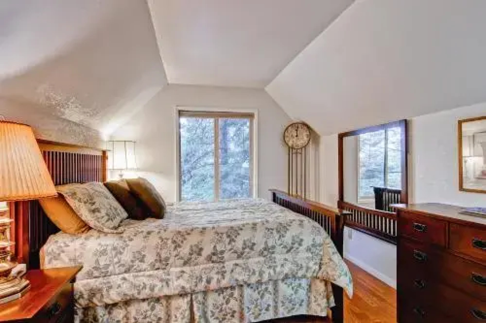 Yosemite's Hawk's Nest - 3BR/2BA Home