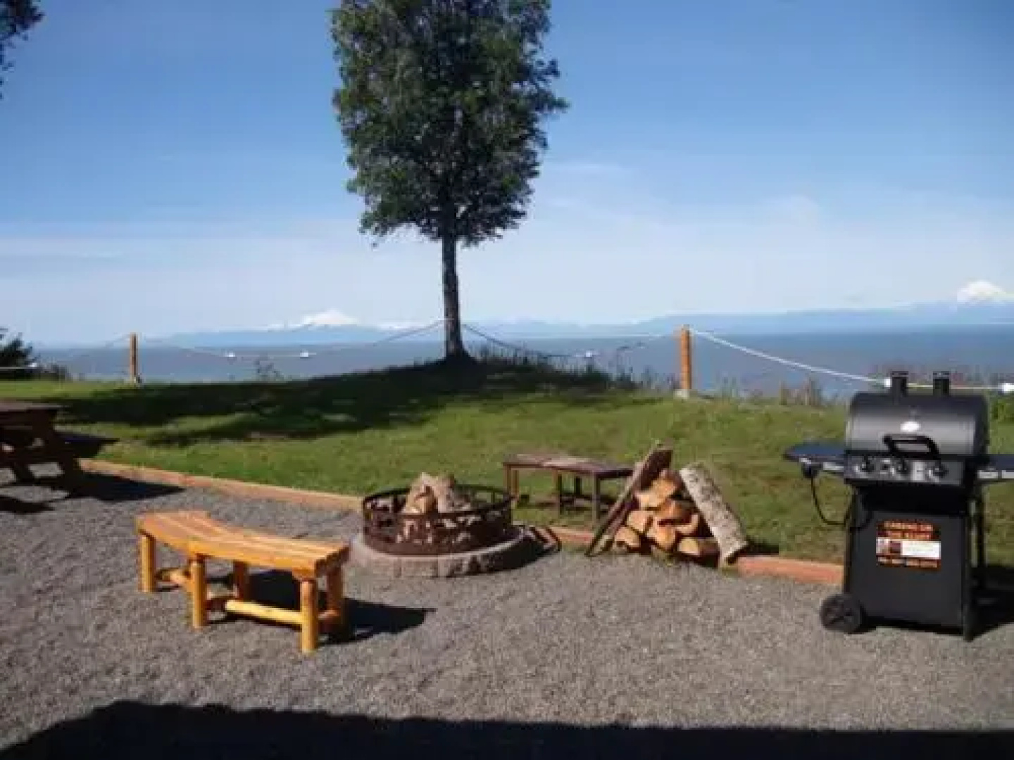 Cabins on the Bluff