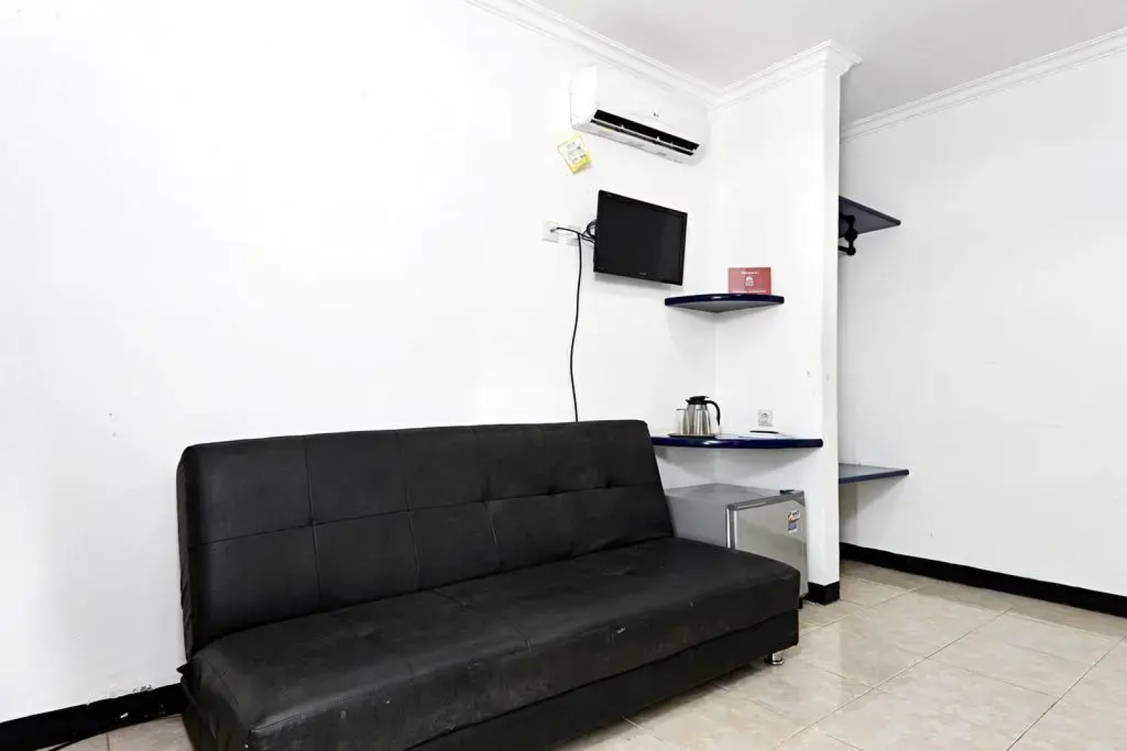 ZEN Rooms Cibogo Megamendung Puncak